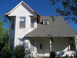 Foreclosed Home - 615 6TH ST, 24141