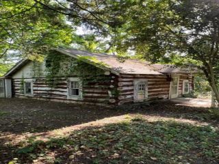 Foreclosed Home - 1812 SPRINGFIELD AVE, 24153