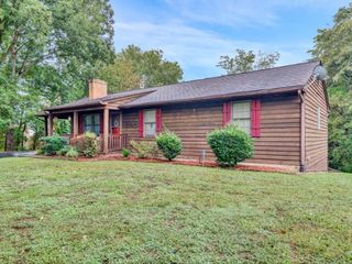 Foreclosed Home - 626 TEXAS HOLLOW RD, 24153