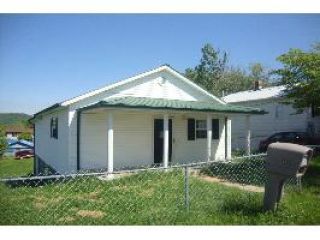 Foreclosed Home - 1432 EADS AVE, 24201
