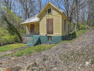 Foreclosed Home - 464 OAKVIEW AVE, 24201