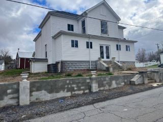 Foreclosed Home - 539 MADISON ST, 24201