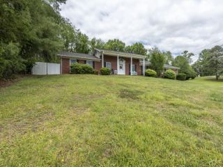 Foreclosed Home - 15095 LOWRY HILLS RD, 24202