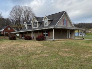Foreclosed Home - 19045 STONE MOUNTAIN RD, 24210