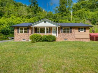 Foreclosed Home - 415 NATURAL TUNNEL PKWY, 24244