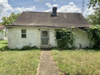 Foreclosed Home - 252 BELLEVUE RD, 24263