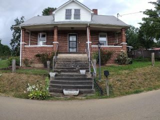 Foreclosed Home - 137 FOREST AVE, 24277