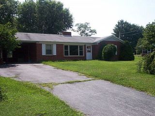 Foreclosed Home - 2050 TWIN OAKS AVE, 24301