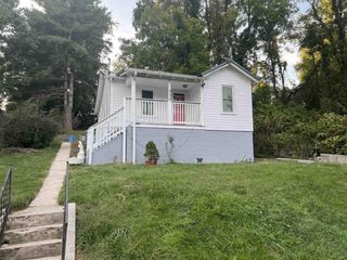 Foreclosed Home - 310 DRAPER AVE, 24301