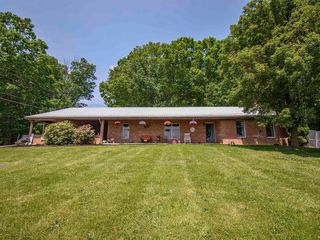 Foreclosed Home - 4521 DRAPER VALLEY RD, 24324
