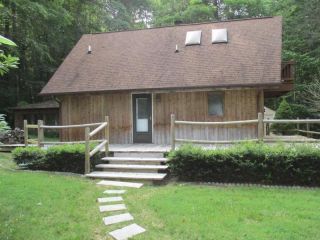 Foreclosed Home - 1687 Locust Hill Rd, 24360
