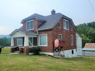 Foreclosed Home - 31155 POOR VALLEY RD, 24370