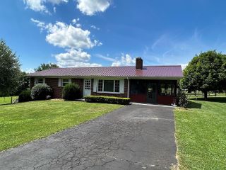 Foreclosed Home - 1648 DRY RD, 24374