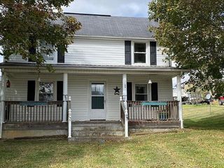 Foreclosed Home - 1190 W UNION ST, 24382