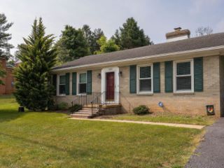 Foreclosed Home - 1108 DALE ST, 24401