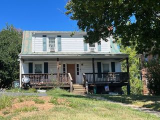 Foreclosed Home - 132 STRAITH ST, 24401