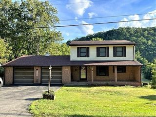 Foreclosed Home - 2131 EVERGREEN RD, 24426