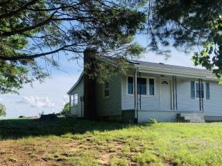 Foreclosed Home - 312 MOUNT PISGAH RD, 24467