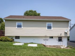 Foreclosed Home - 92 VALLEY VIEW DR, 24467