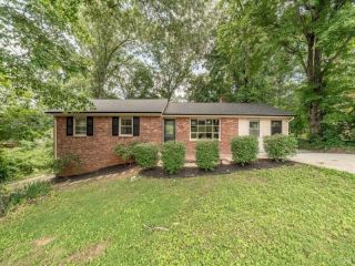 Foreclosed Home - 203 FLEETWOOD DR, 24501