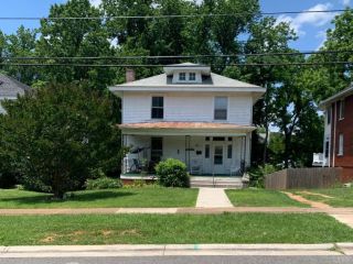 Foreclosed Home - 207 LANSING AVE, 24503