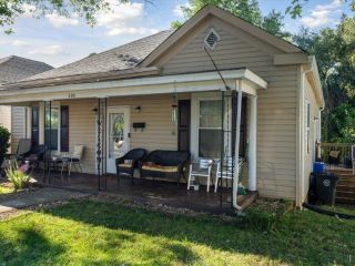 Foreclosed Home - 800 DINWIDDIE ST, 24504