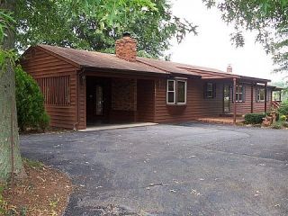 Foreclosed Home - 1233 GLENWOOD DR, 24523