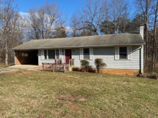Foreclosed Home - 2179 Mcghee St, 24523