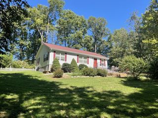 Foreclosed Home - 1808 DICKERSON MILL RD, 24523