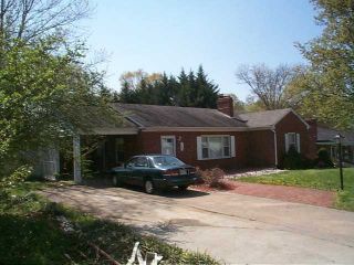 Foreclosed Home - 123 PINEVIEW DR, 24540