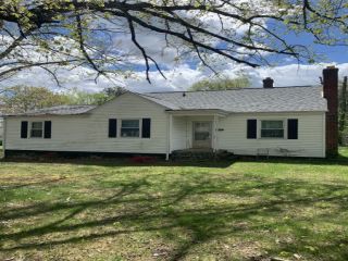 Foreclosed Home - 317 VADEN DR, 24557