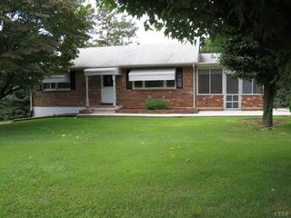 Foreclosed Home - 112 HALF MOON LN, 24588