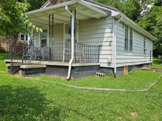 Foreclosed Home - 317 STEELES LN, 24651