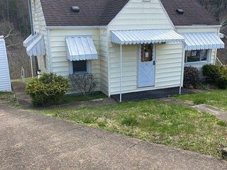 Foreclosed Home - 550 TERRACE AVE, 25045