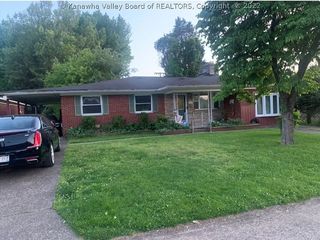Foreclosed Home - 2609 HIGHLAND AVE, 25064