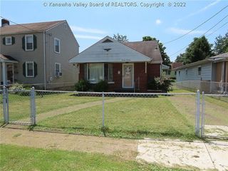 Foreclosed Home - 1319 MOORE AVE, 25064