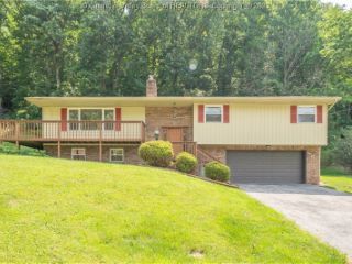 Foreclosed Home - 51 DOGWOOD RD, 25177