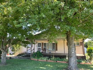 Foreclosed Home - 312 OHIO AVE N, 25177