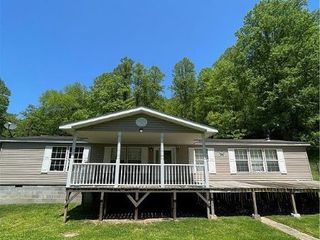 Foreclosed Home - 42313 POND FORK RD, 25208