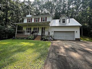 Foreclosed Home - 8517 CHARLESTON RD, 25271