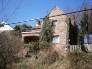 Foreclosed Home - 837 Watts St, 25302