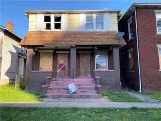 Foreclosed Home - 409 GLENWOOD AVE, 25302