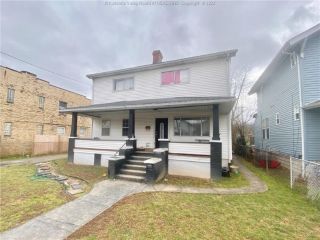 Foreclosed Home - 931 CENTRAL AVE, 25302