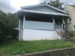 Foreclosed Home - 1011 STEPHENS AVE, 25302