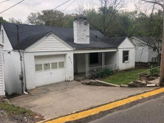 Foreclosed Home - 371 Central Ave, 25303