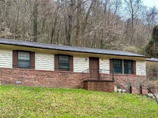 Foreclosed Home - 836 CHAPPELL RD, 25304