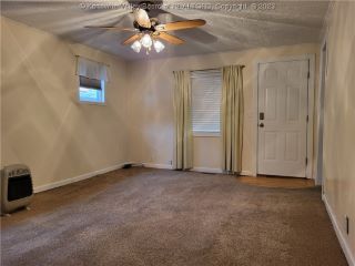 Foreclosed Home - 765 SOUTH PARK RD, 25304