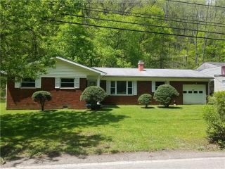Foreclosed Home - 4402 Smith Creek Rd, 25309