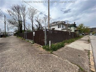 Foreclosed Home - 405 RUFFNER AVE, 25311