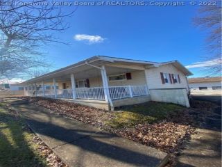 Foreclosed Home - List 100673647